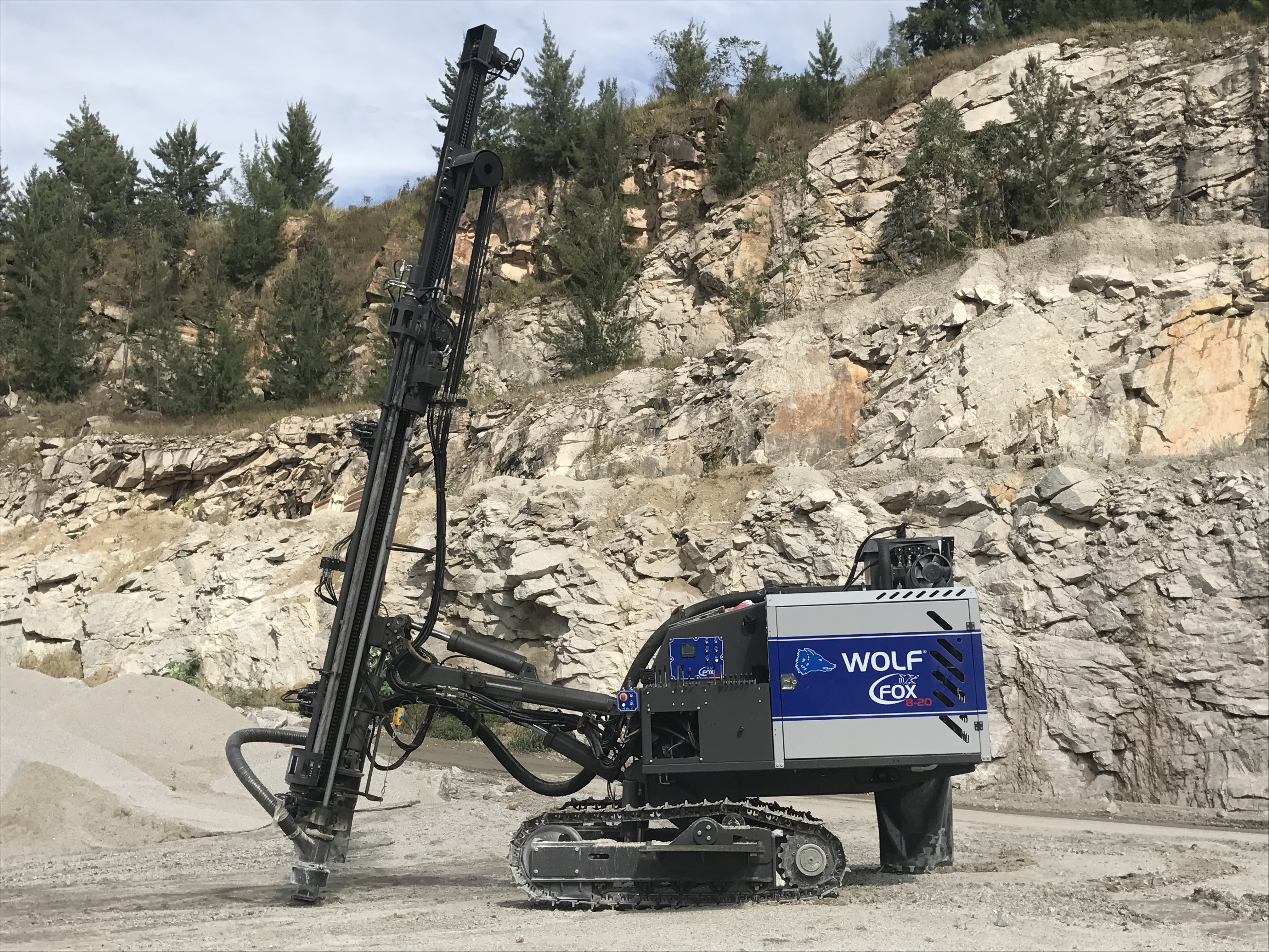 Wolf Rock Drills Rock Drilling Machines Crawlers Drills And Much More - 